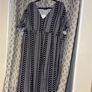 NWT Bloomchic dress